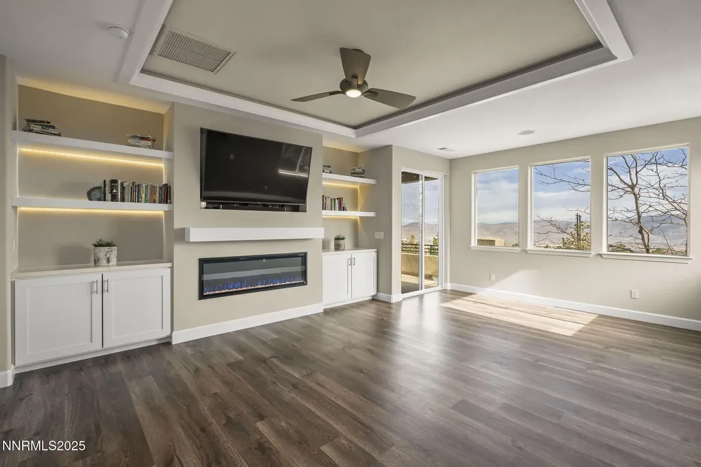 5640 Rue Saint Tropez Reno NV 89511