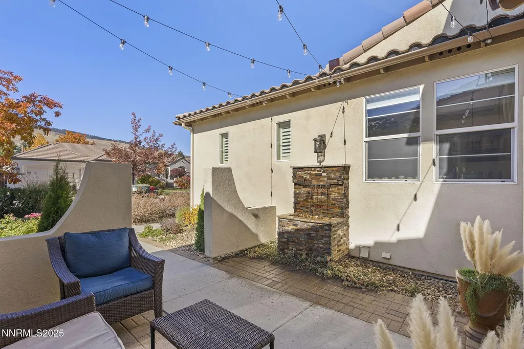 5640 Rue Saint Tropez Reno NV 89511