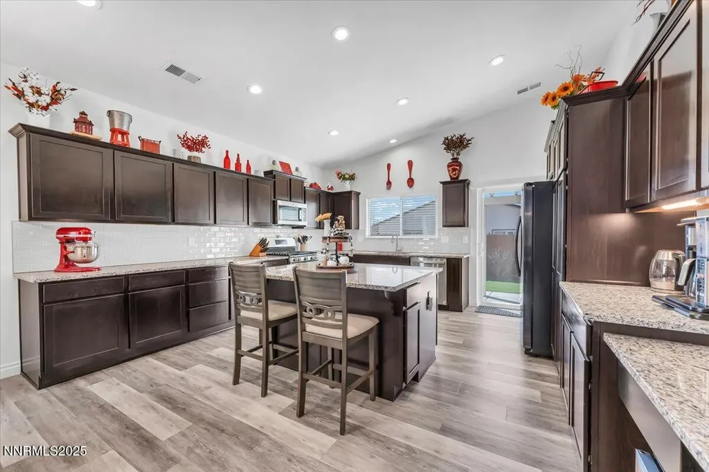 18722 Knott Creek Reno NV 89508