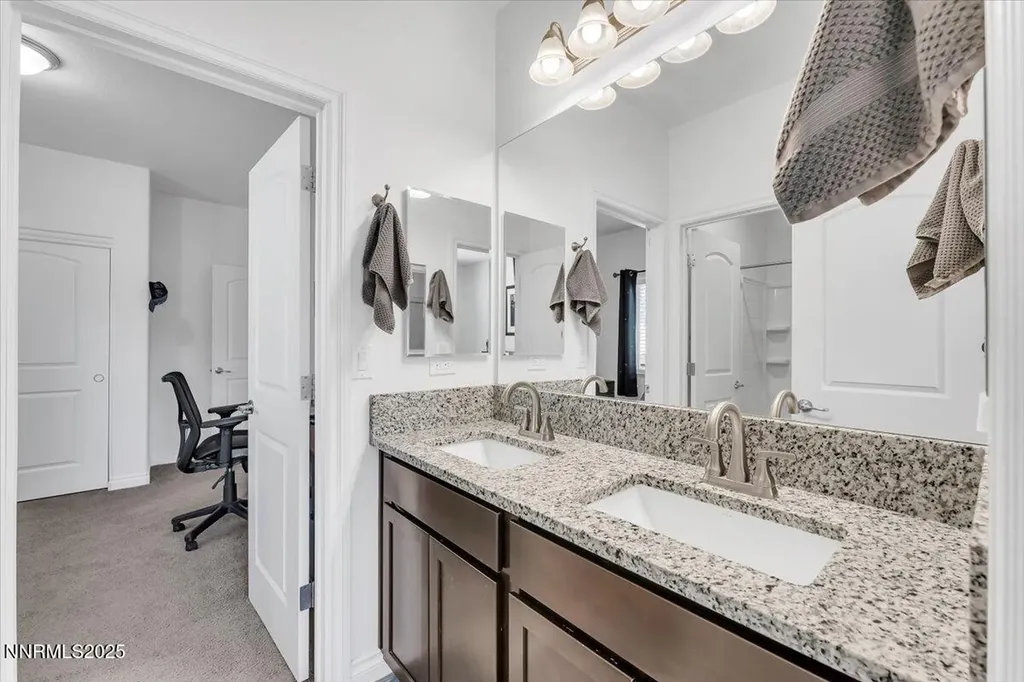 18722 Knott Creek Reno NV 89508