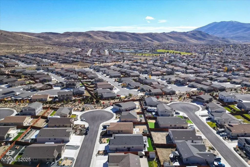 18722 Knott Creek Reno NV 89508