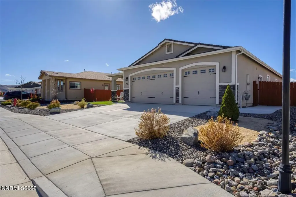18722 Knott Creek Reno NV 89508
