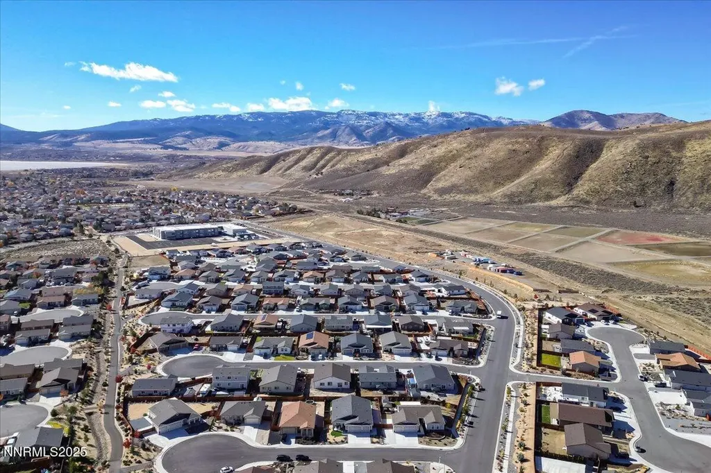 18722 Knott Creek Reno NV 89508