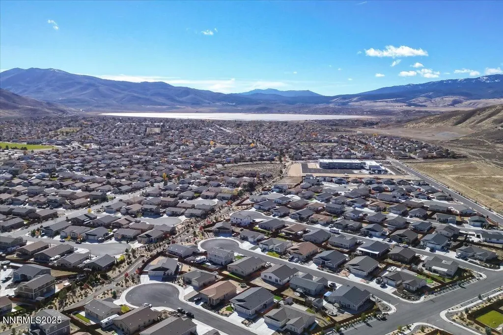 18722 Knott Creek Reno NV 89508