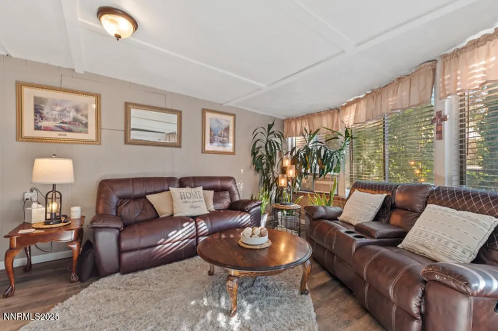 10 Lincoln Sparks NV 89431