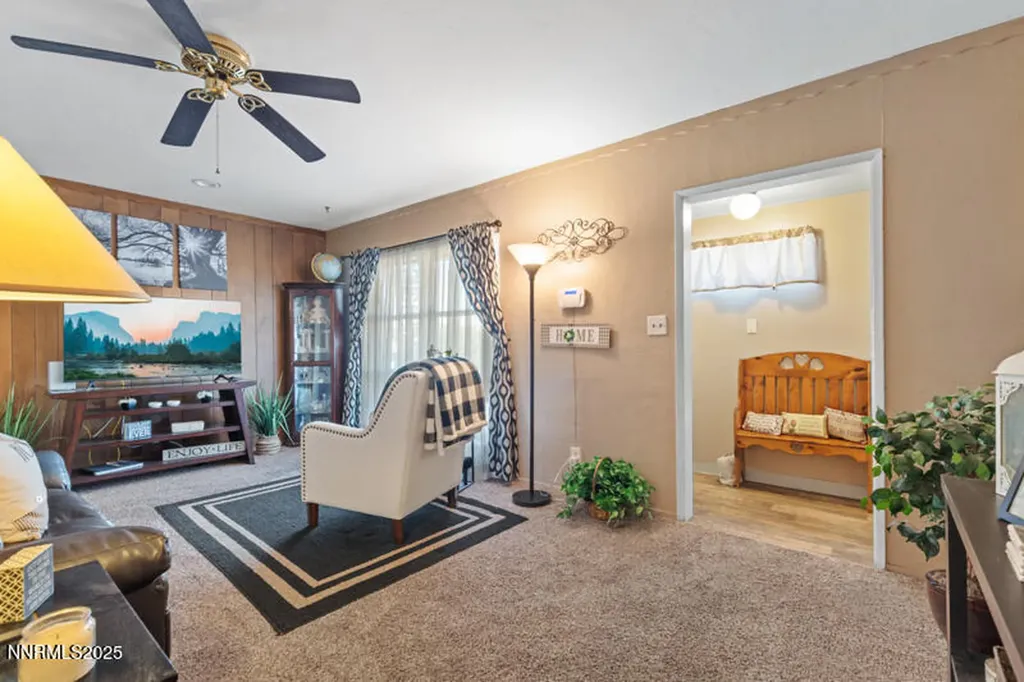 10 Lincoln Sparks NV 89431