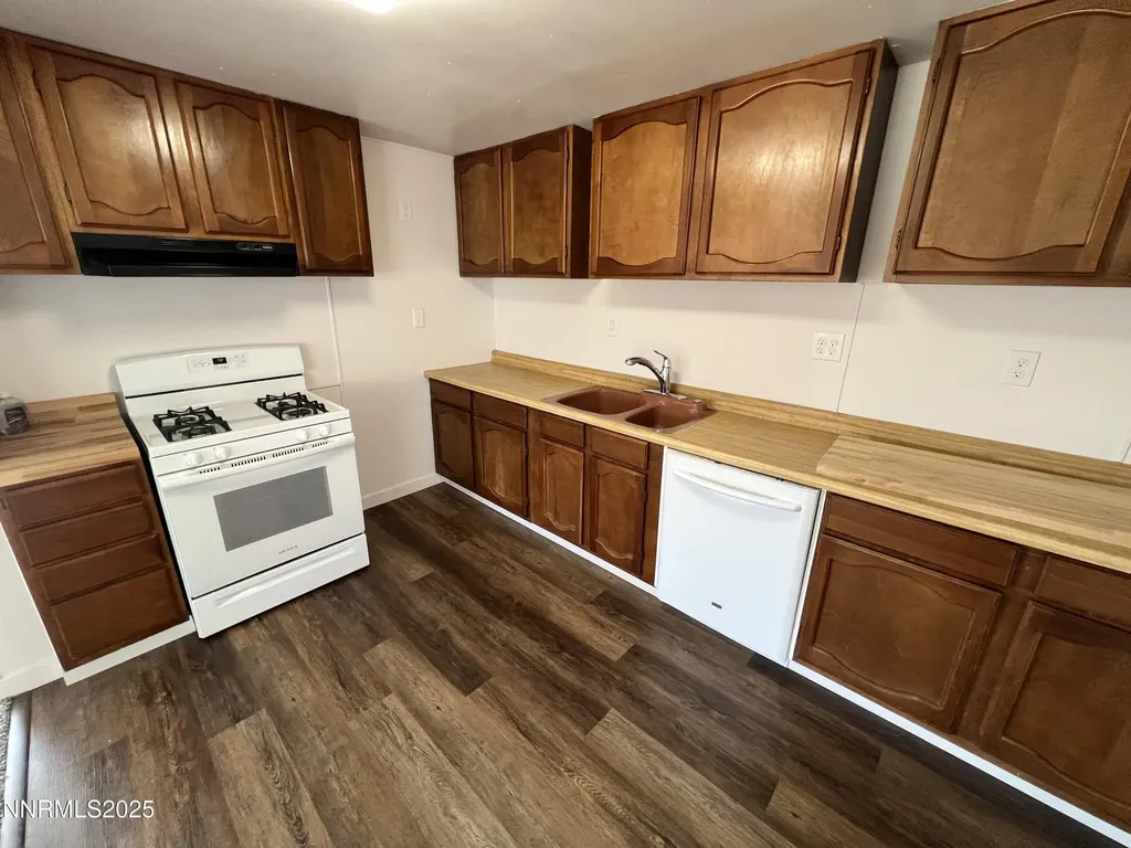 4955 Emery Reno NV 89506