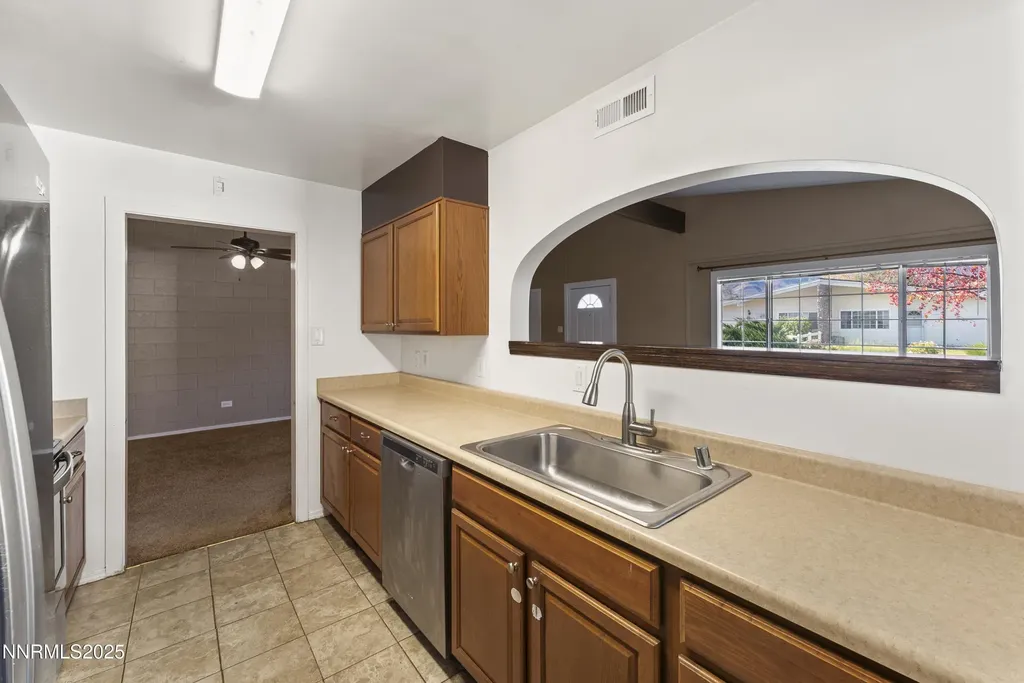 12322 Rocky Mountain Reno NV 89506