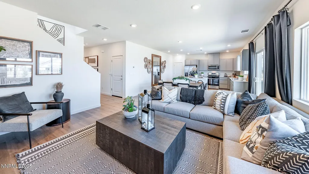 7489 Capstone Reno NV 89506