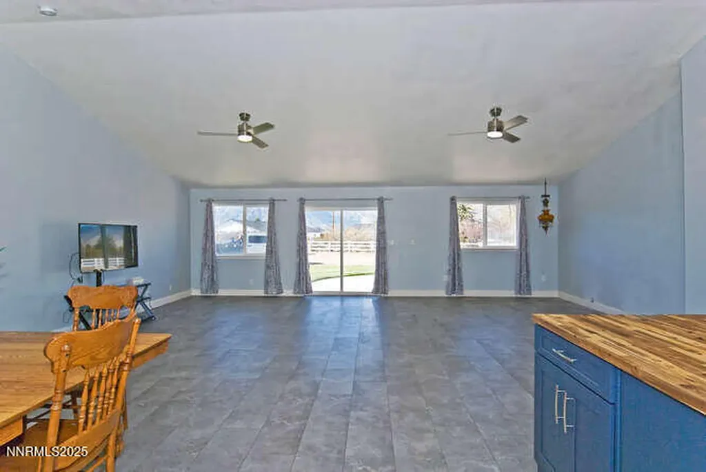 1141 Centerville Gardnerville NV 89460