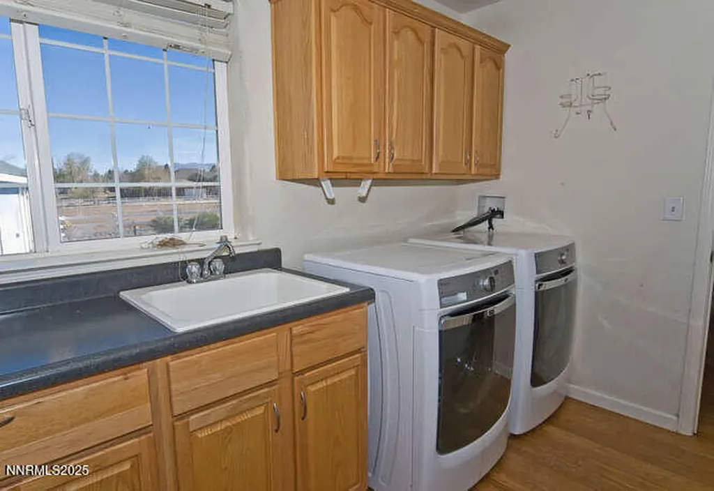1141 Centerville Gardnerville NV 89460