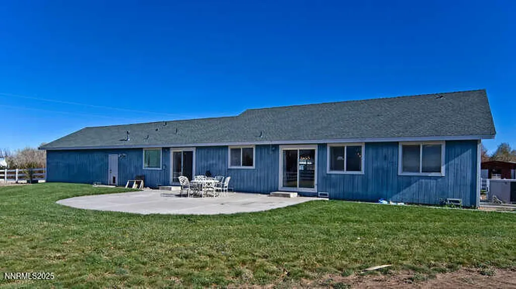 1141 Centerville Gardnerville NV 89460