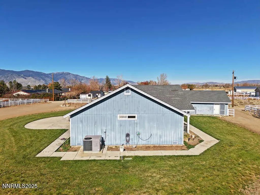 1141 Centerville Gardnerville NV 89460