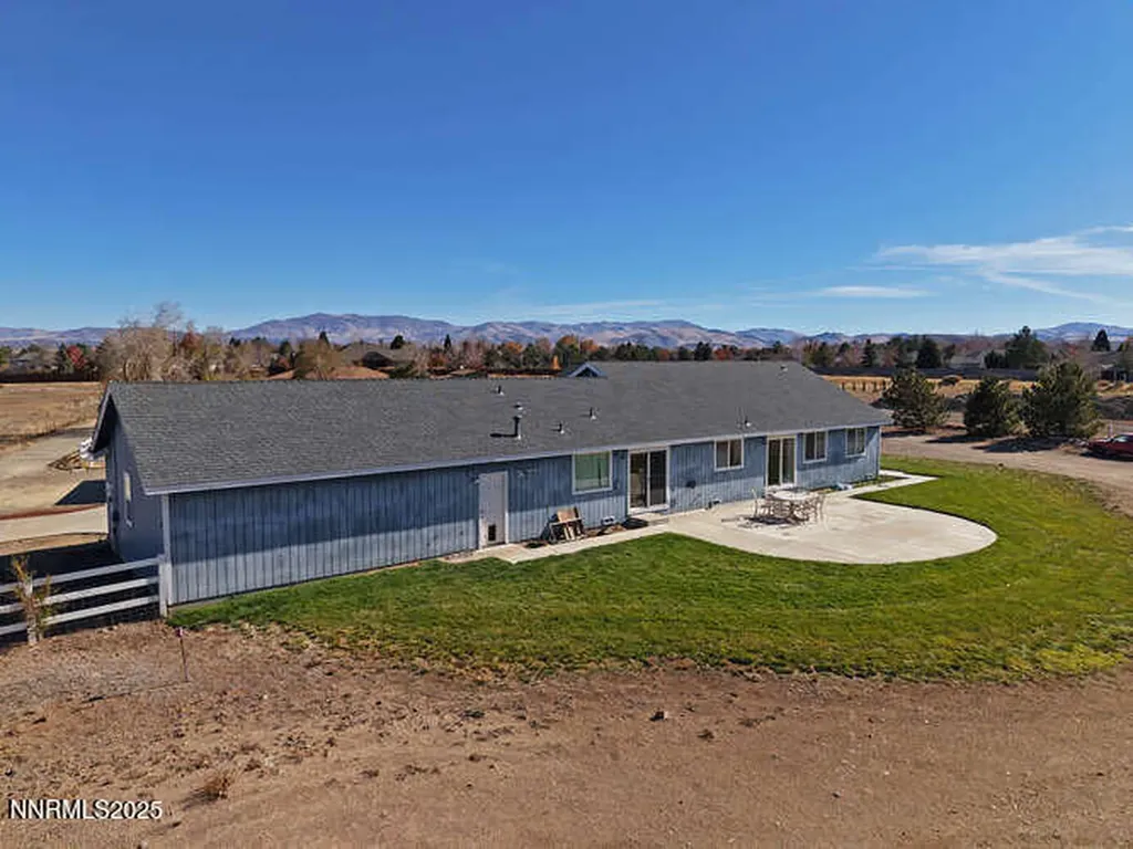 1141 Centerville Gardnerville NV 89460