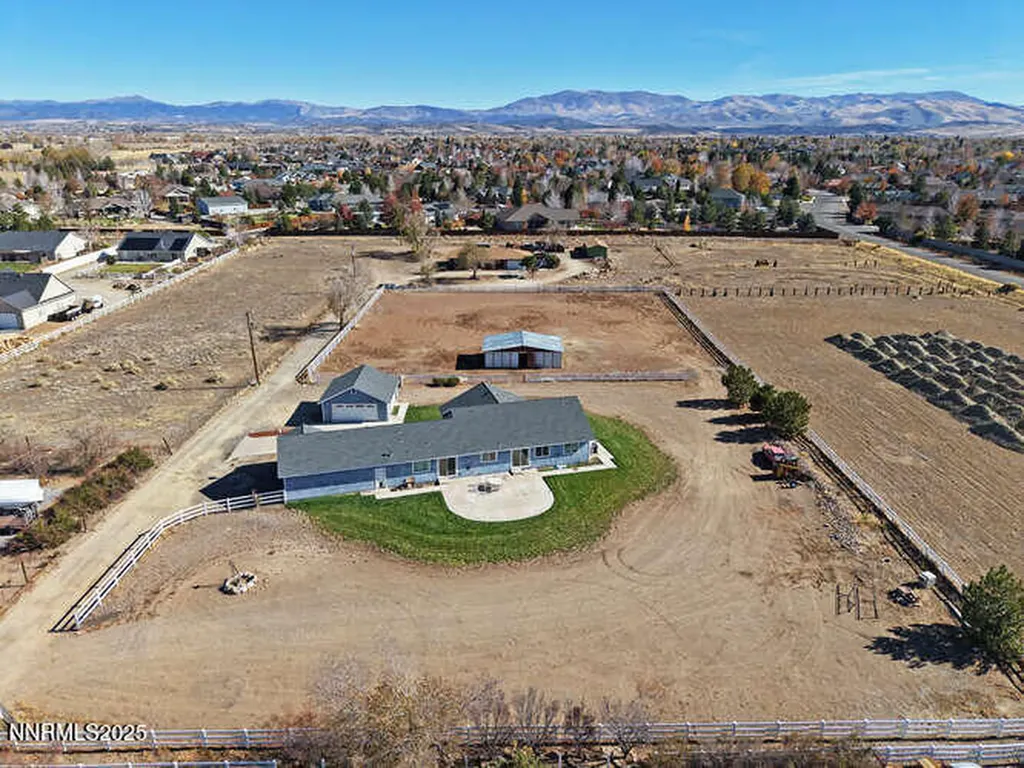 1141 Centerville Gardnerville NV 89460