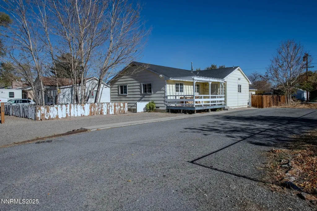 224 Nevada Yerington NV 89447