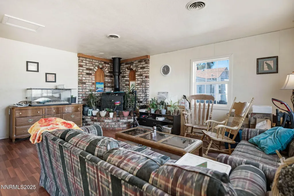 224 Nevada Yerington NV 89447