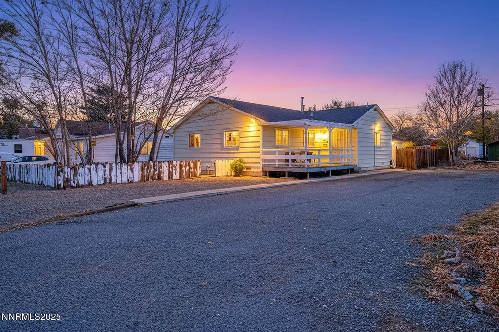 224 Nevada Yerington NV 89447
