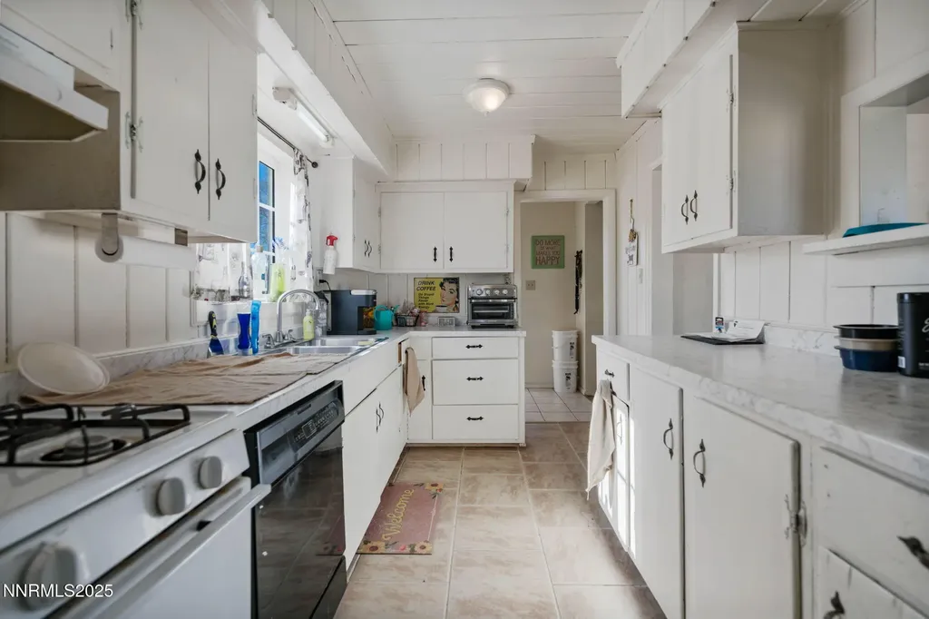224 Nevada Yerington NV 89447