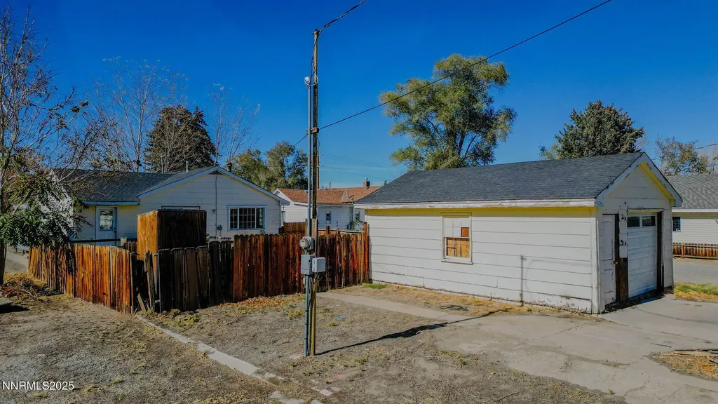 224 Nevada Yerington NV 89447