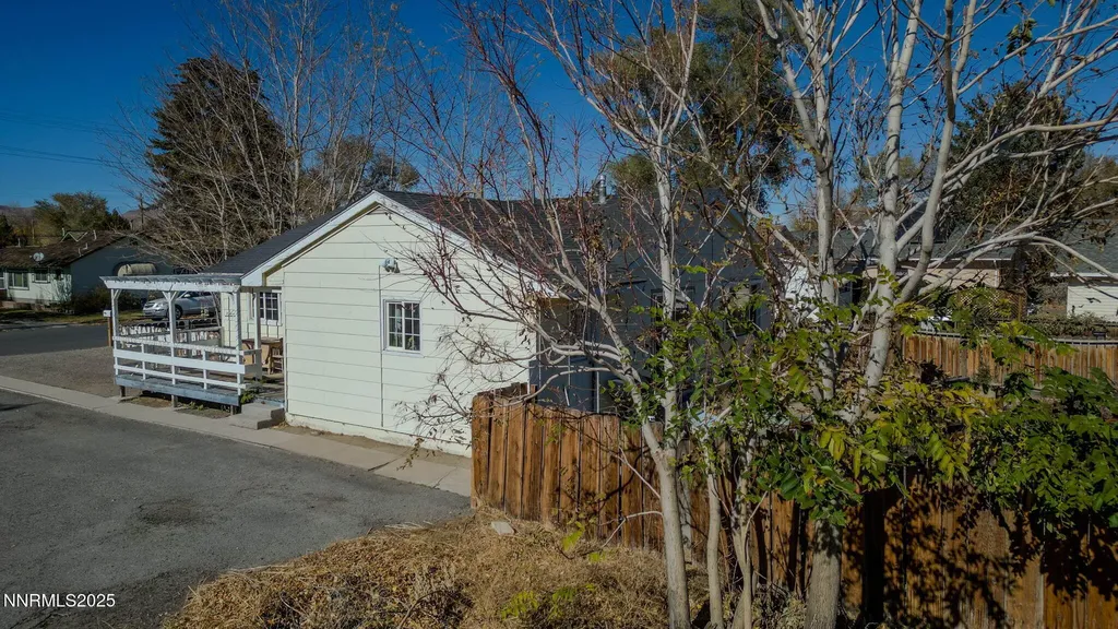 224 Nevada Yerington NV 89447