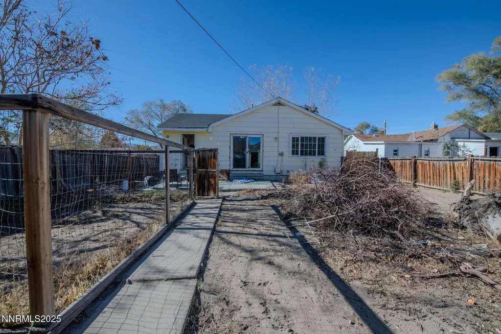 224 Nevada Yerington NV 89447