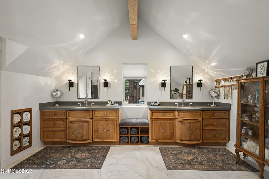 949 Jennifer Incline Village NV 89451