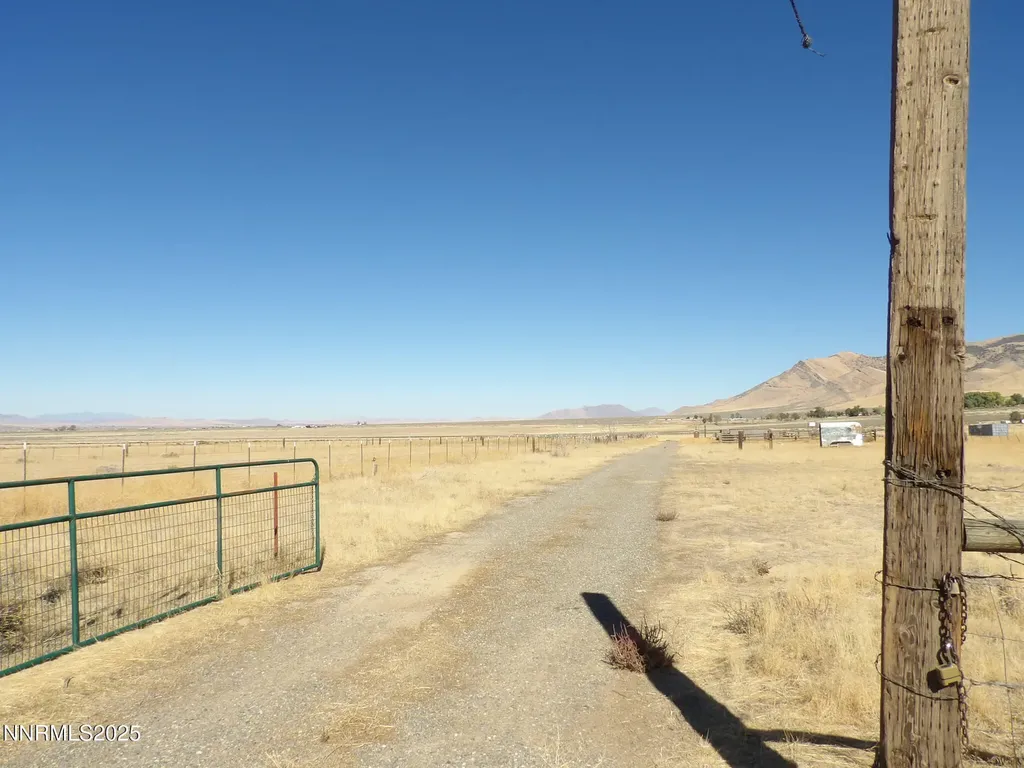 15948 Grass Valley Winnemucca NV 89445