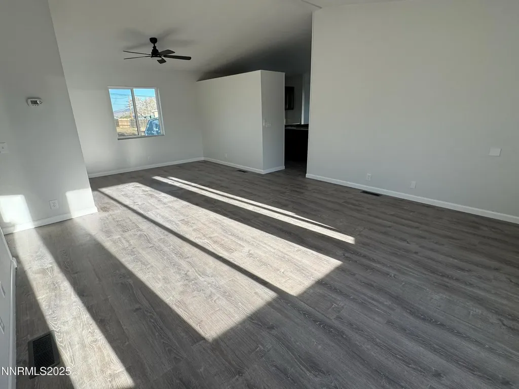 6 Black Rock Moundhouse NV 89706