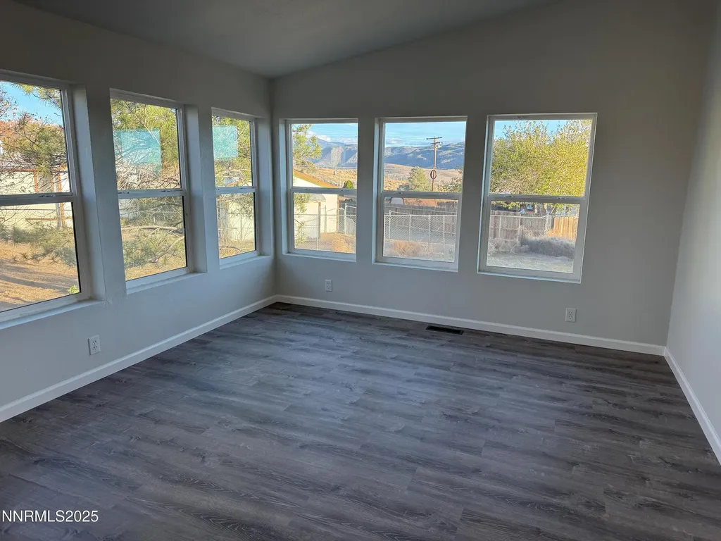 6 Black Rock Moundhouse NV 89706