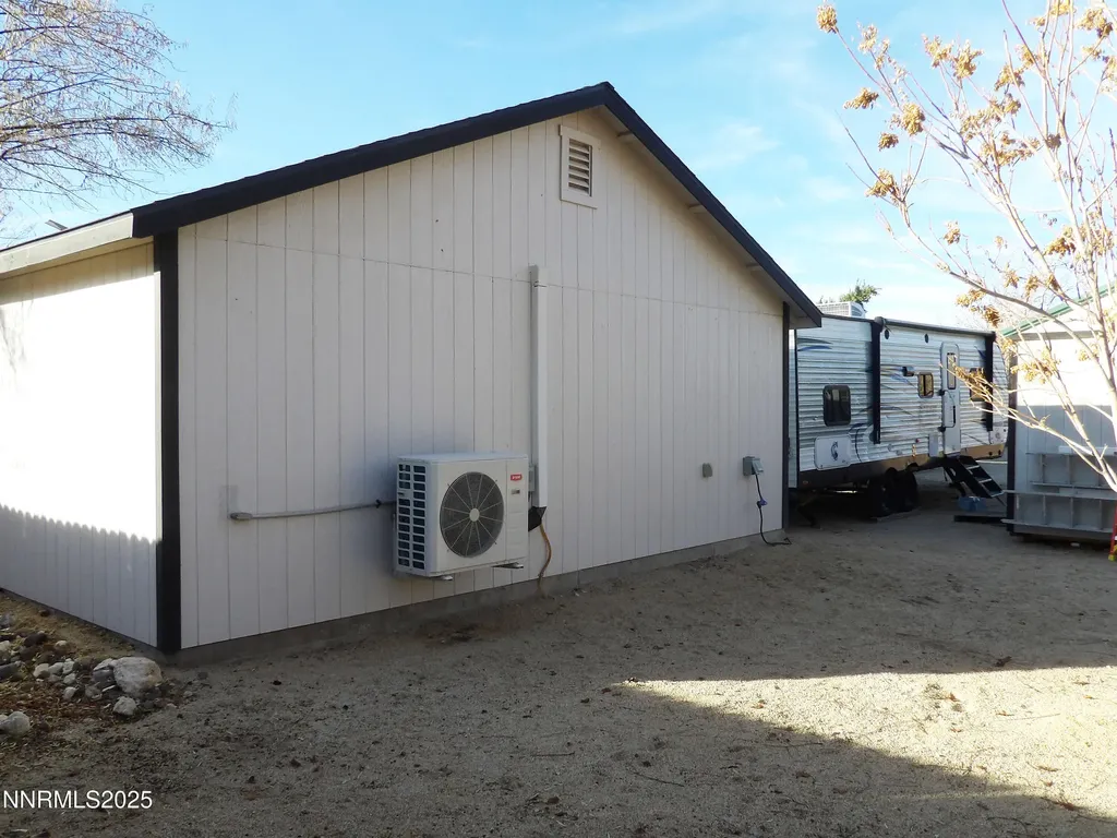 3195 Quick Cal Fernley NV 89408