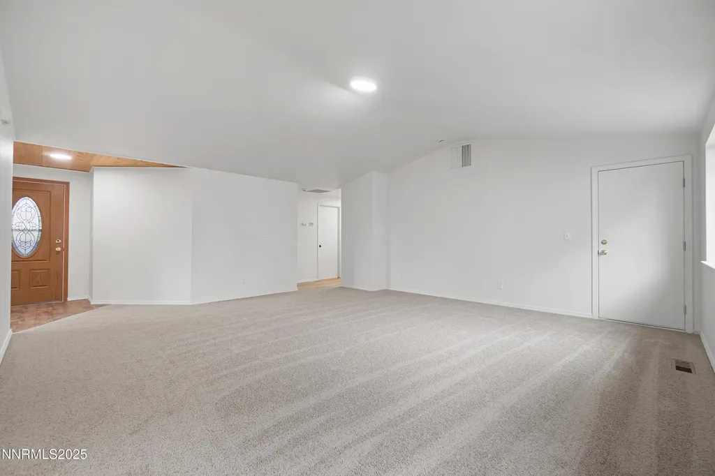 365 Kathy Fallon NV 89406
