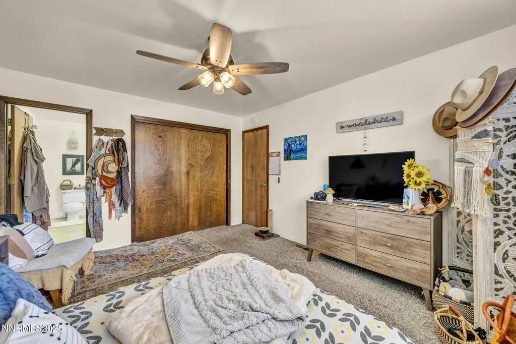 1476 Jessica Gardnerville NV 89410
