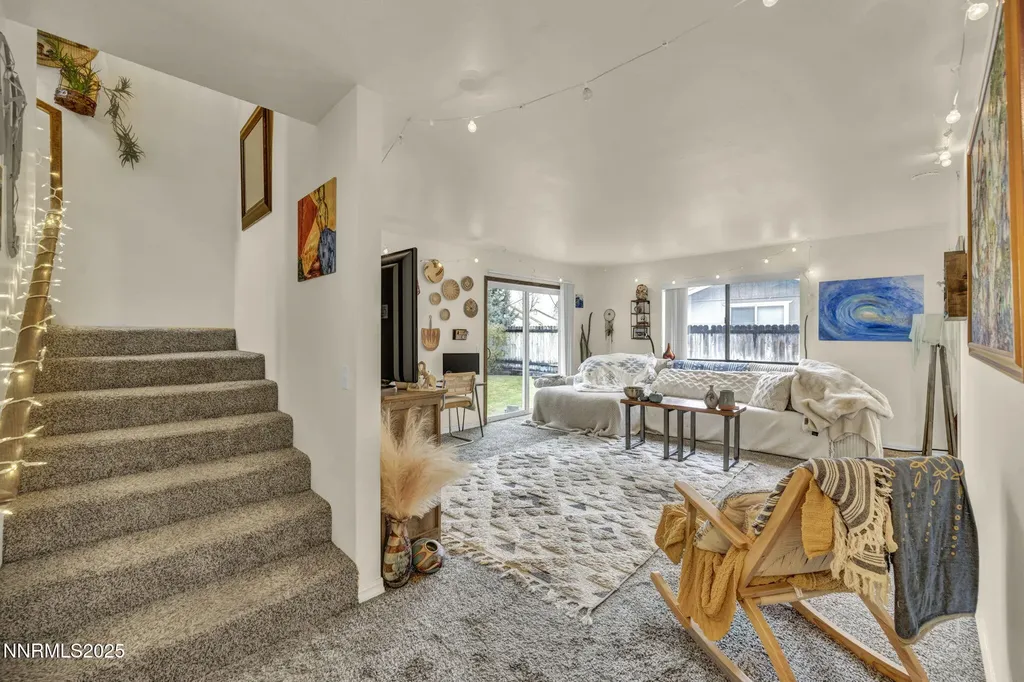 1476 Jessica Gardnerville NV 89410