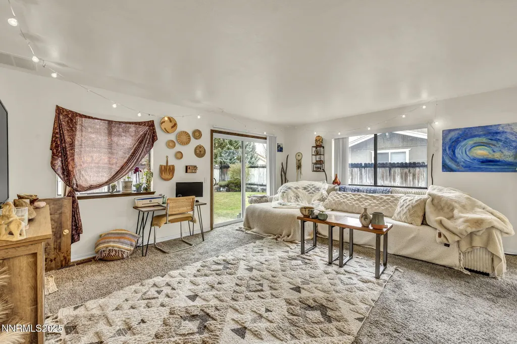 1476 Jessica Gardnerville NV 89410