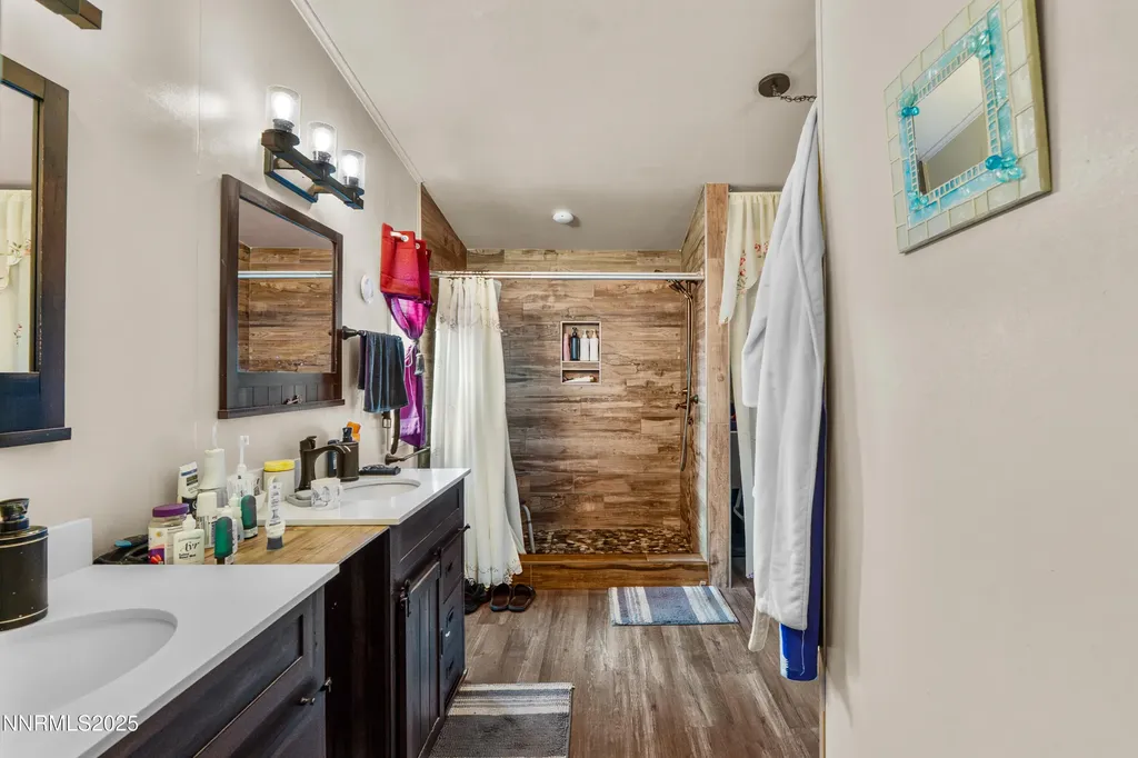 8975 Diamond Winnemucca NV 89445