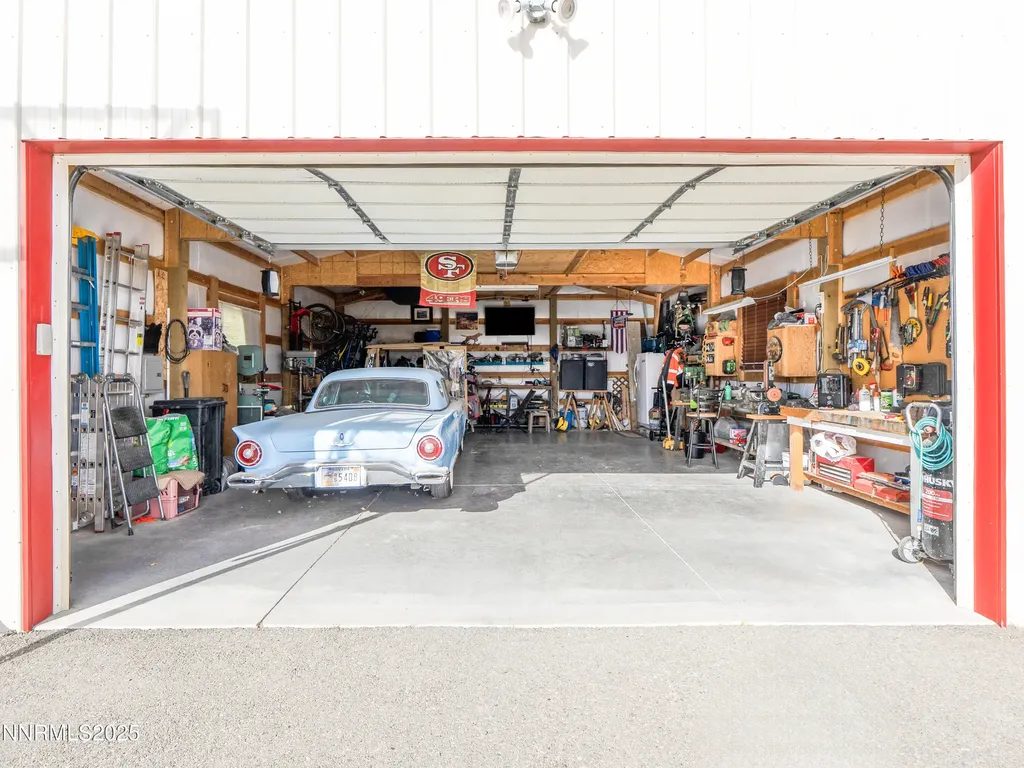 8975 Diamond Winnemucca NV 89445