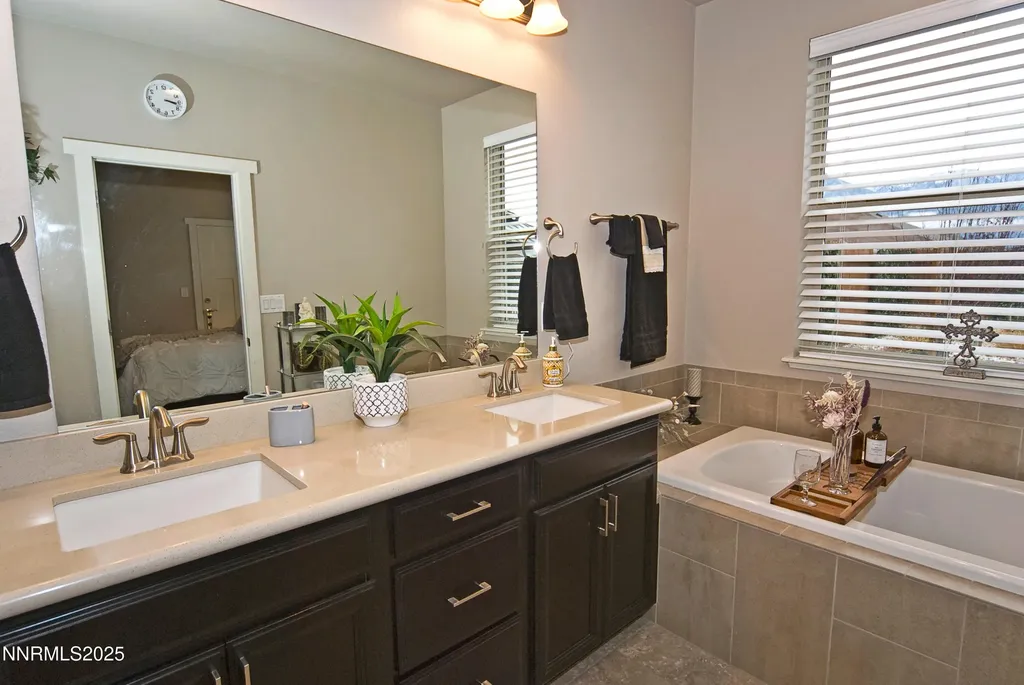 768 Cottage Gardnerville NV 89460