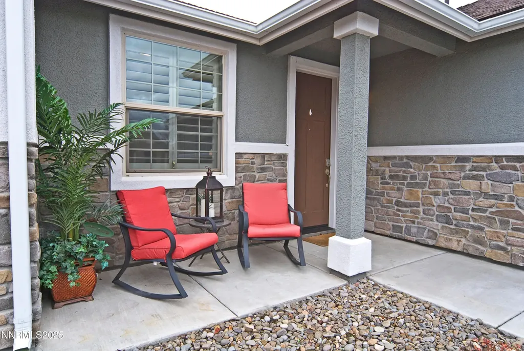 768 Cottage Gardnerville NV 89460