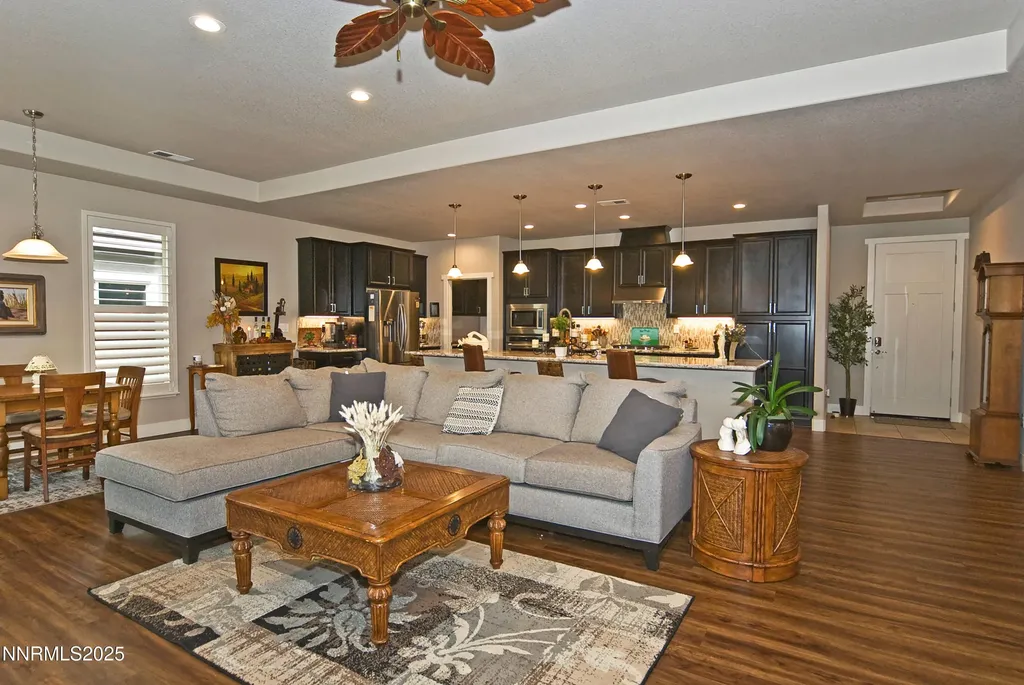 768 Cottage Gardnerville NV 89460