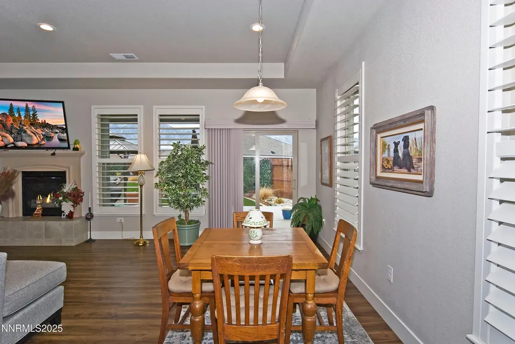 768 Cottage Gardnerville NV 89460