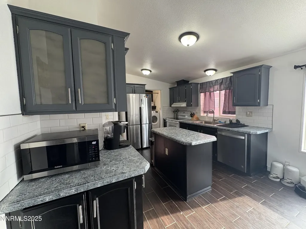 4260 Bonanza Winnemucca NV 89445