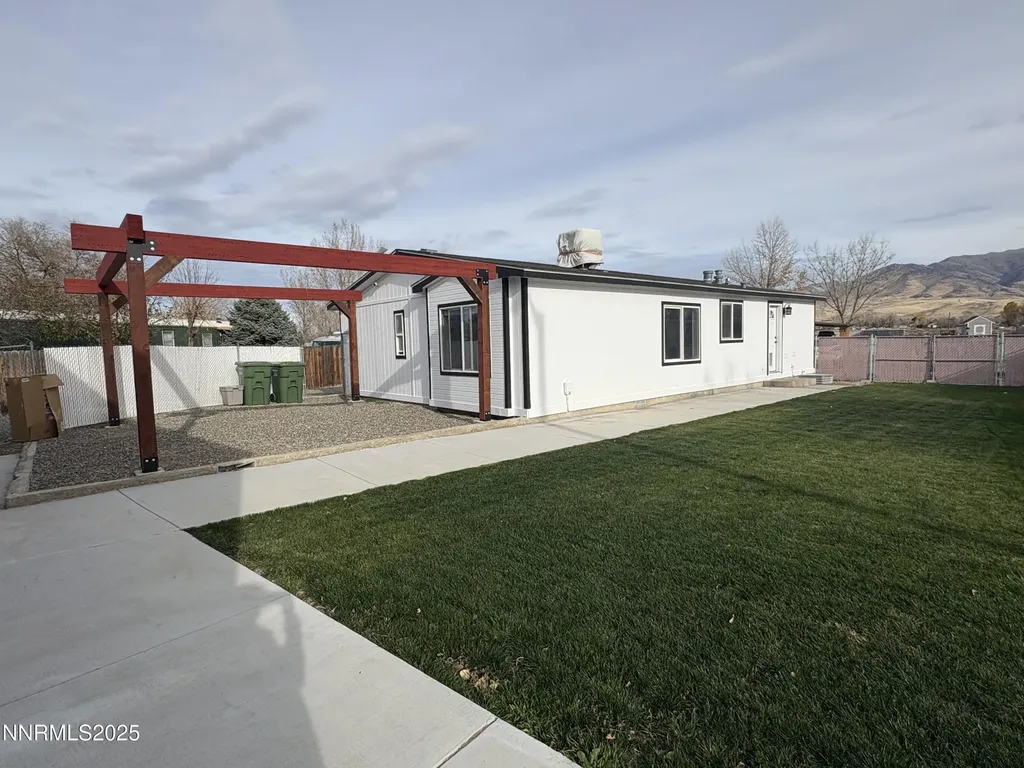 4260 Bonanza Winnemucca NV 89445