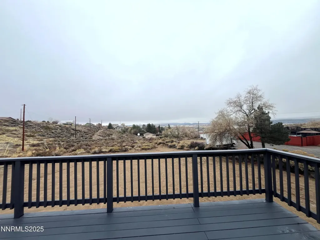 10350 Silver Spur Reno NV 89508