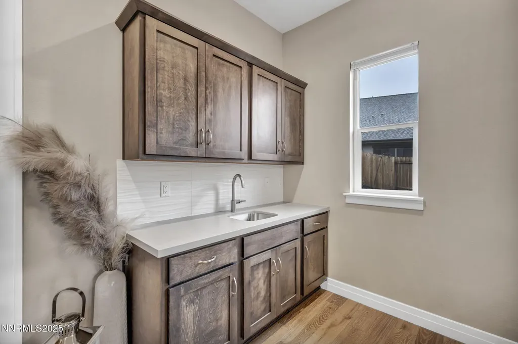 3270 Red Leaf Carson City NV 89703