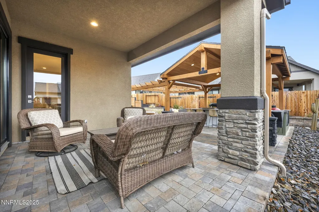3270 Red Leaf Carson City NV 89703
