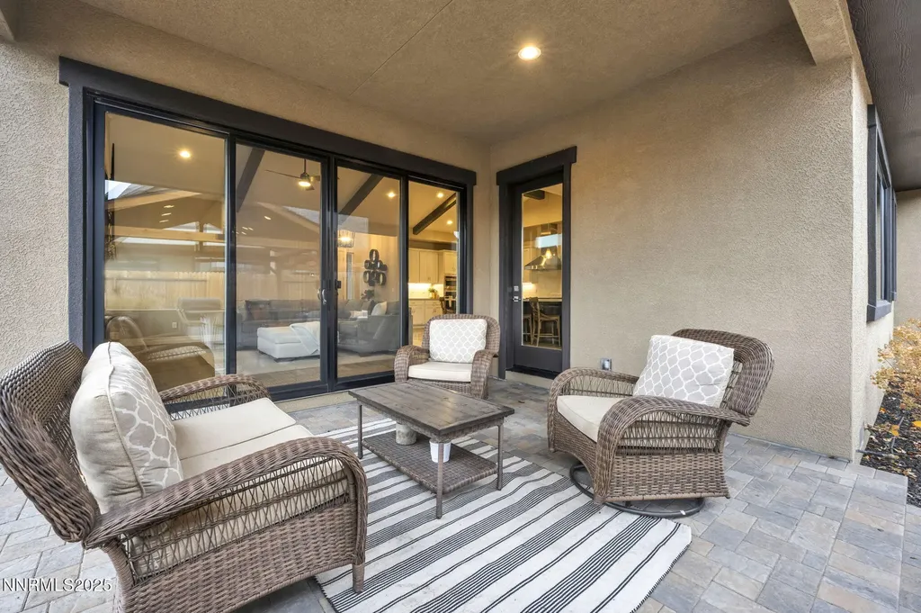 3270 Red Leaf Carson City NV 89703