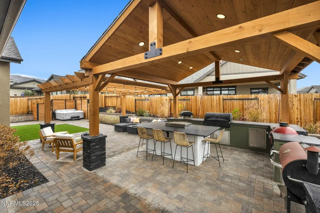 3270 Red Leaf Carson City NV 89703
