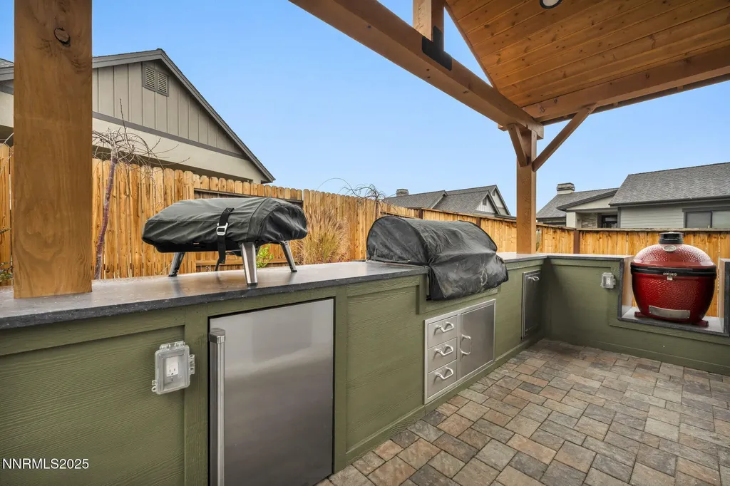 3270 Red Leaf Carson City NV 89703