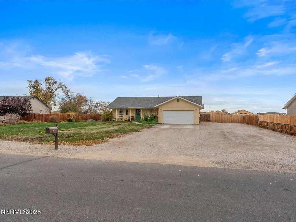 215 Hunter Park Fallon NV 89406